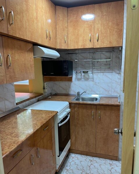 Colentina, Aleea Sinaia, ac, tv
